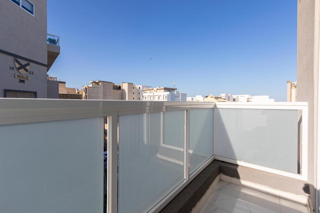 H2 -Modern And Spacious 3 Bedroom Apartment San Gwann Exterior photo