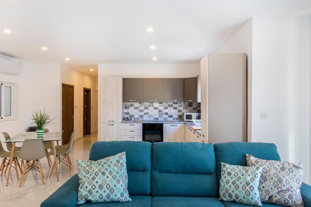 H2 -Modern And Spacious 3 Bedroom Apartment San Gwann Exterior photo